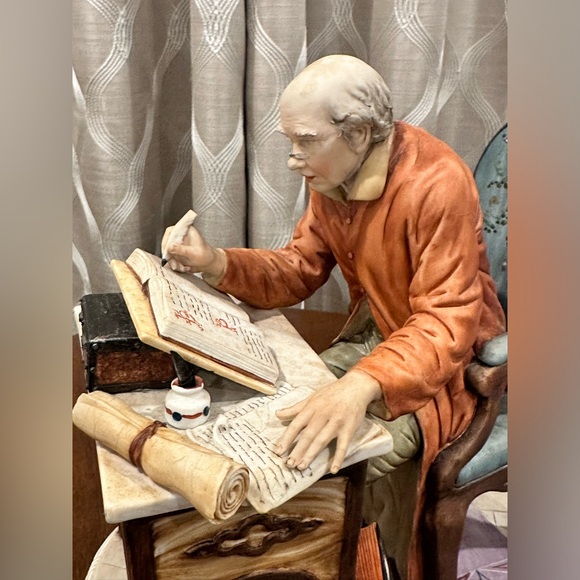 Capodimonte Rare and Unique Italy Large Porcelain Figurine "The Writer" - Picture 10 of 17